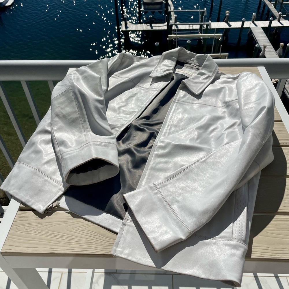 Perry Ellis - Picture 3 of 6